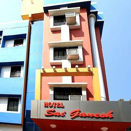 Hotel Sai Ganesh Ширди Екстериор снимка